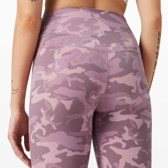 Lululemon Align 21" Crop Leggings Pink Camo 4 - Picture 3 of 6